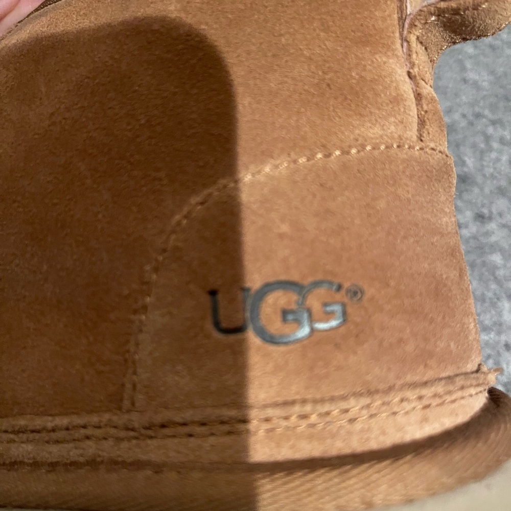 Mini Tie Uggs - image 4